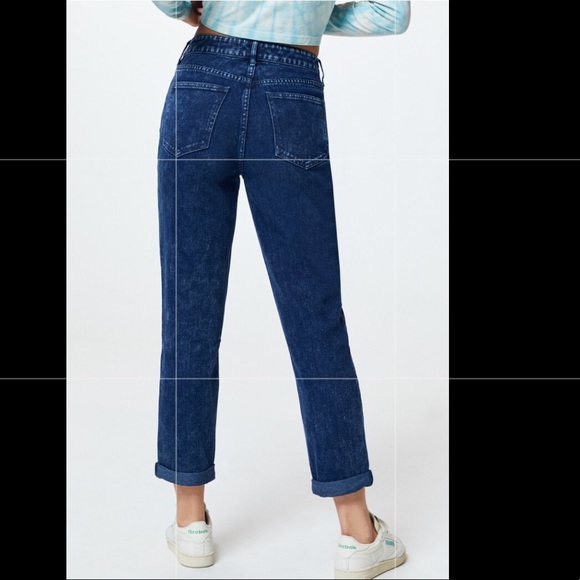 Brand new PacSun mom jean - Picture 3 of 8
